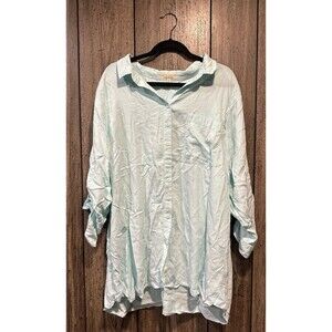 Side Stitch Petite Button Front Tunic with Pocket